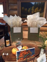 Welcome bags and handwritten notes greeted us in our cabin. 