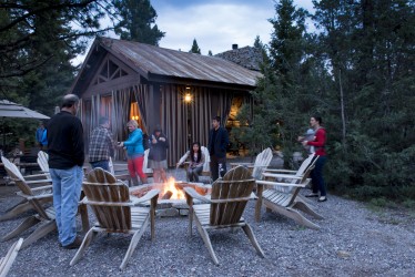 Each night at Cliffside Camp, all of the guests would gather around the campfire to make s'mores. And I loved it. 