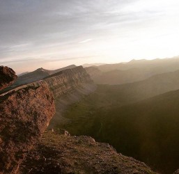 The Chinese Wall in the Bob Marshall Wilderness. Photo: Teslie Mills