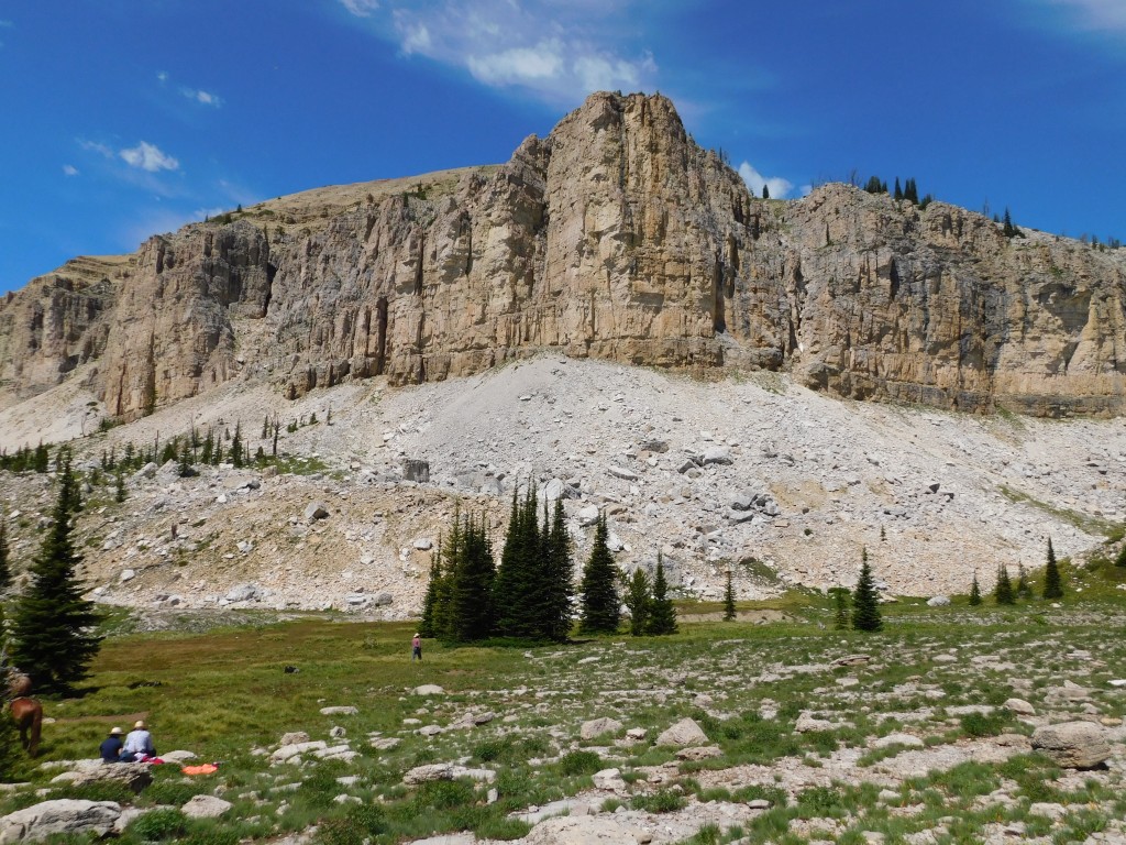 Our crew eating lunch and marveling at the incredible mountain that rose up before us. 