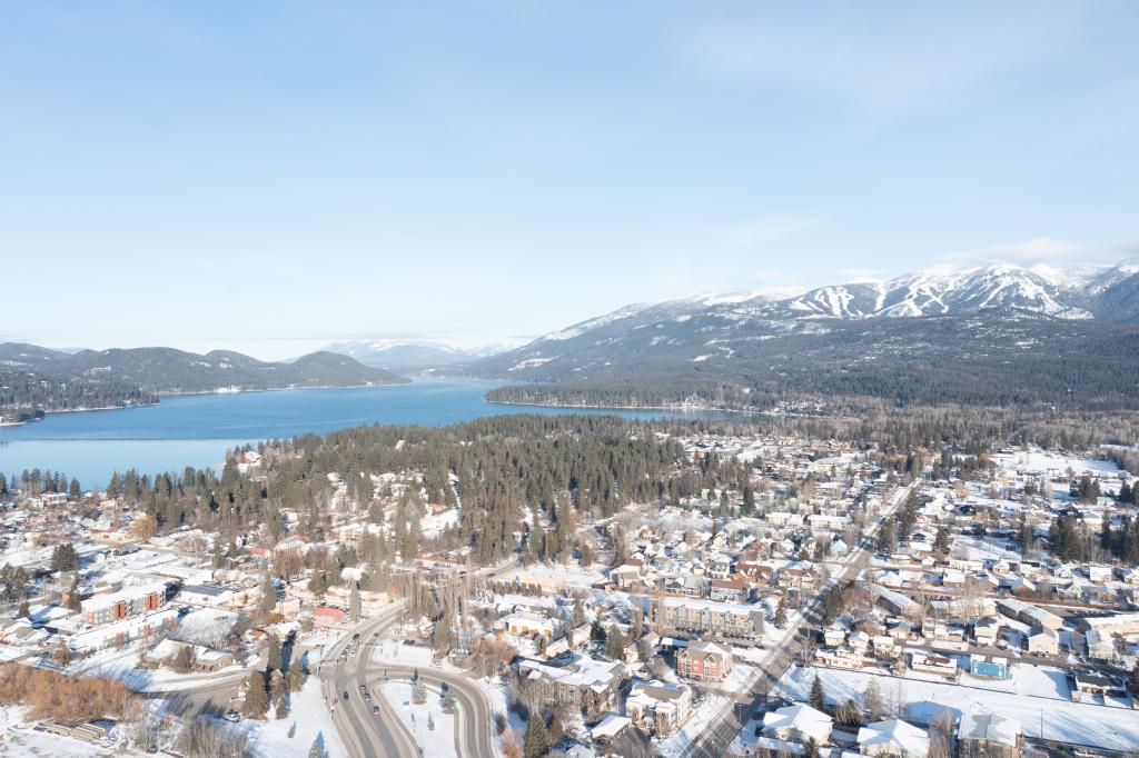 Winter Road Trips and Scenic Drives in Western Montana