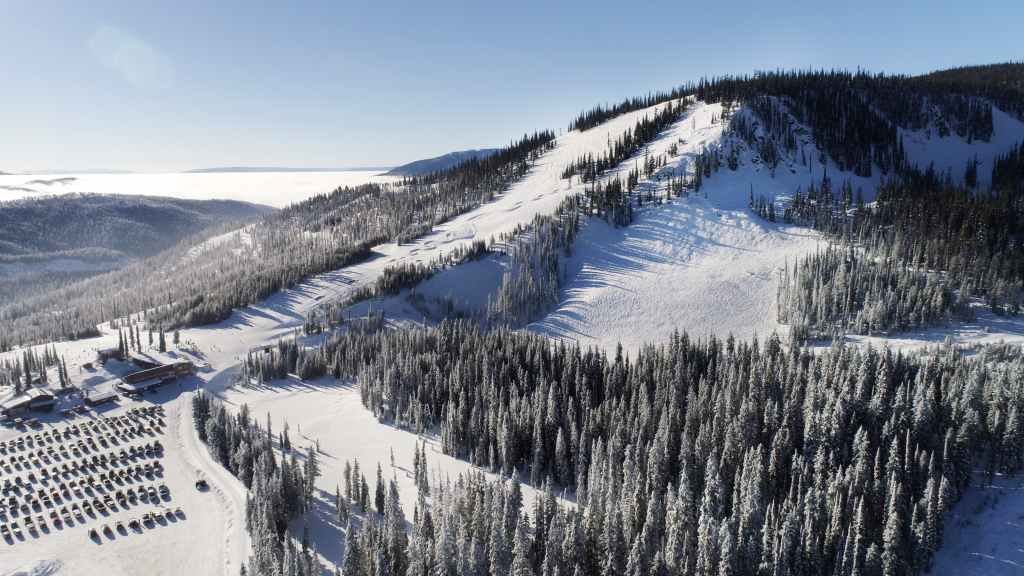 Montana’s Hidden Gem Ski Hill: Lost Trail Powder Mountain  The 