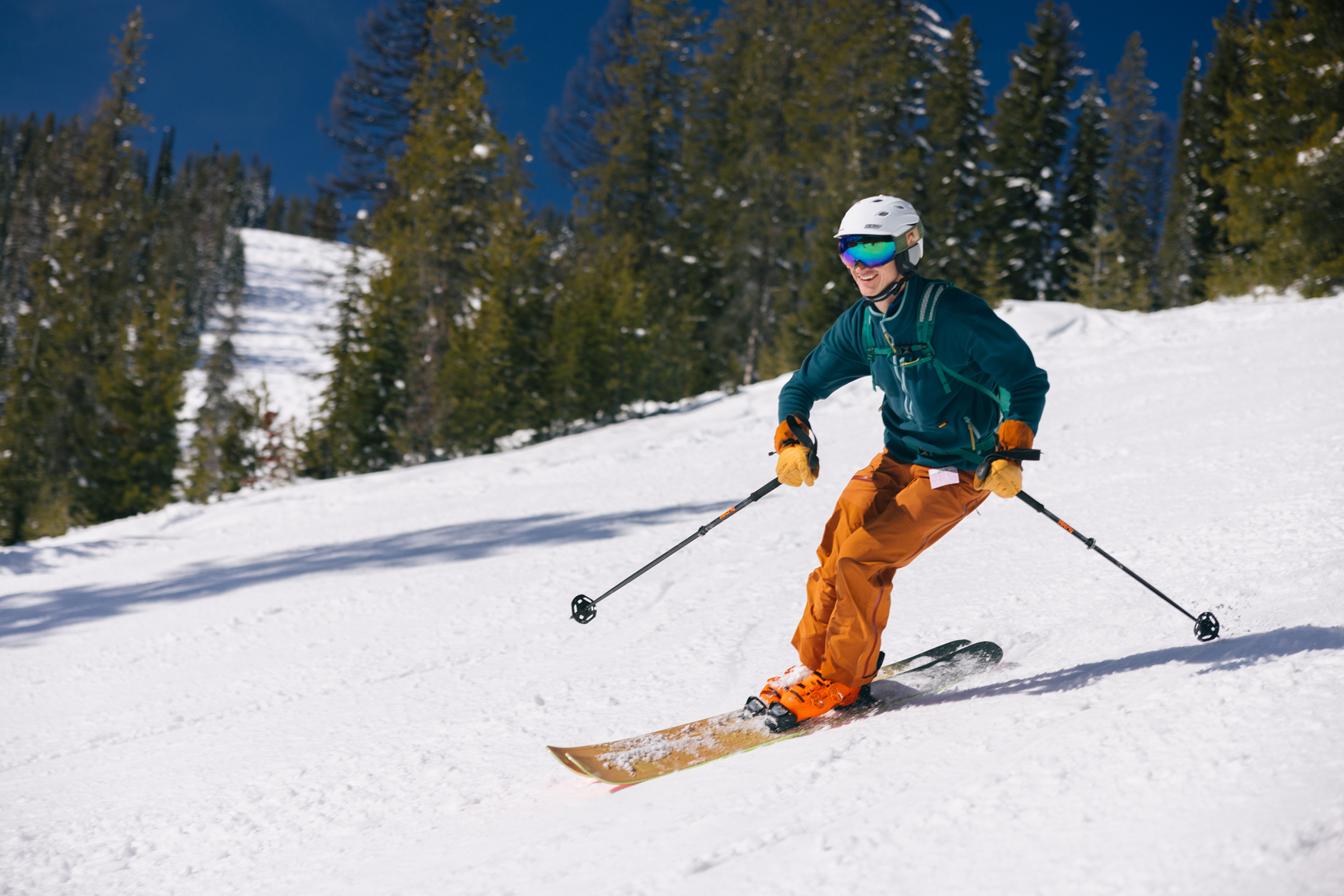 7 Places to Downhill Ski in Western Montana